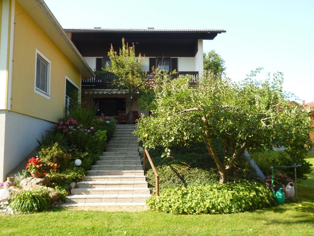 Gaestehaus Schleich Bad Radkersburg Exterior photo